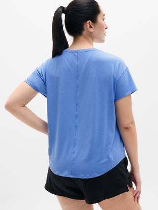 Camiseta Deportiva con Cuello Redondo