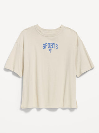 Camiseta holgada de manga corta con cuello redondo.