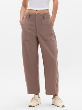 Pantalón Holgado Corte Barrel con Bolsillos