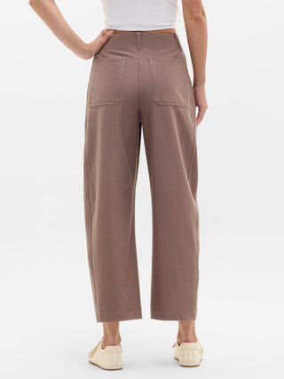 Pantalón Holgado Corte Barrel con Bolsillos