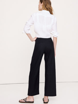 Pantalón utilitario recto de talle medio en lino-viscosa elástica.