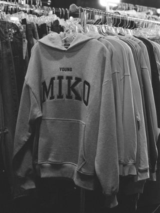 Preventa Hoodie Oversized Gap Young Miko
