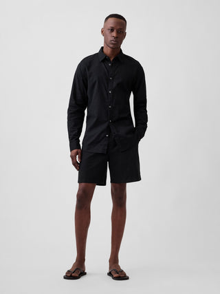 Camisa de mezcla de lino con corte estándar.