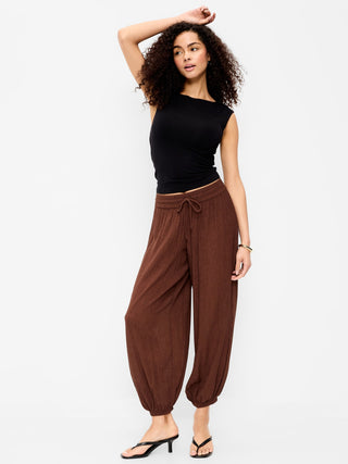 Pantalones harén de gasa arrugada de cintura alta.