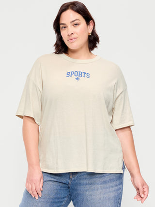 Camiseta holgada de manga corta con cuello redondo.