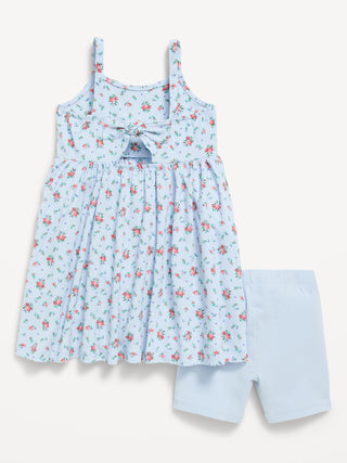 Conjunto de vestido arrugado sin mangas estampado y pantalones cortos de motociclista para niñas pequeñas.