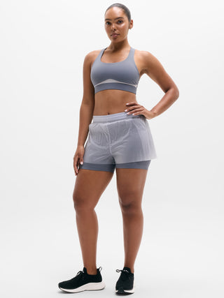 Short Deportivo Talle Medio con Bolsillos