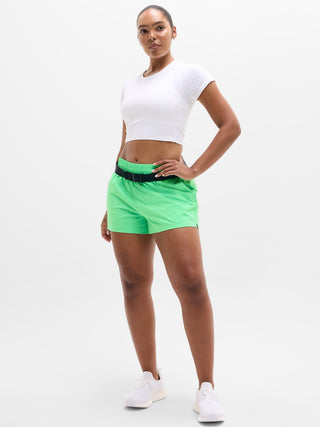Short Deportivo Talle Medio con Bolsillos