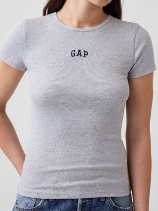 Camiseta moderna con logo Rib Gap.