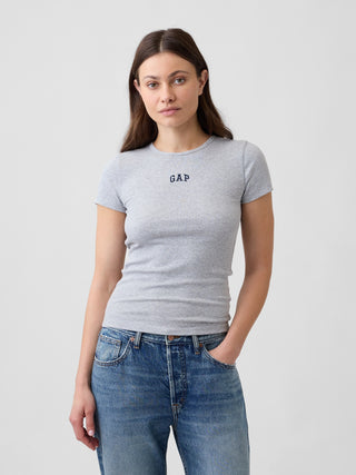 Camiseta moderna con logo Rib Gap.