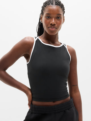 Transcend Camiseta sin mangas con espalda abierta.