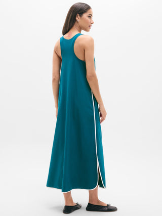 Vestido de viaje.