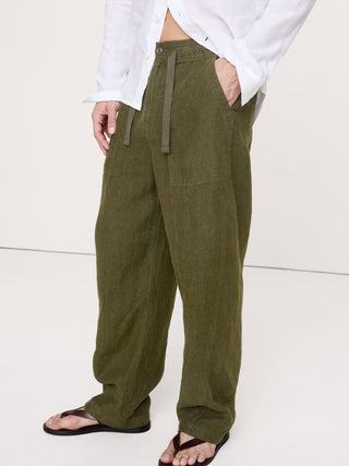 Pantalón de playa utilitario relajado de lino.