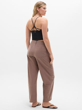 Pantalón Holgado Corte Barrel con Bolsillos