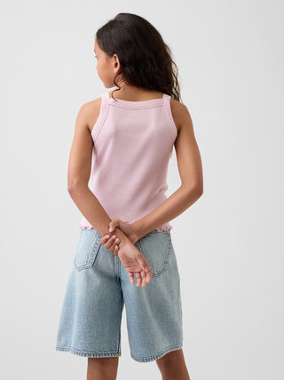 Camiseta sin mangas con logo para niños.