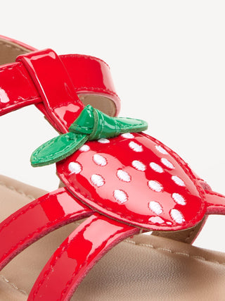 Sandalias brillantes de piel sintética para niñas pequeñas.
