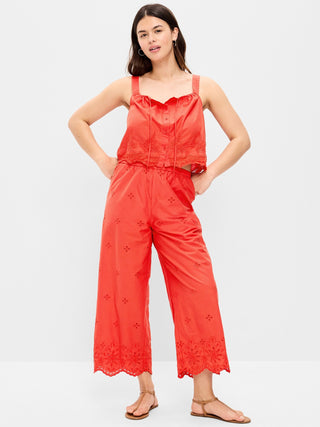 Pantalón ancho con corte de cintura alta.