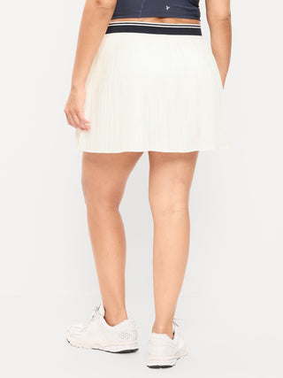 Falda pantalón microplisada de cintura extra alta.