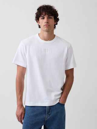 Camiseta con logo relajado de peso pesado para adulto.