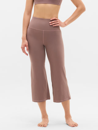 Pantalón Capri Acampanado Talle Alto
