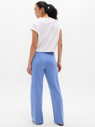 Pantalón Recto Talle Medio con Bolsillos