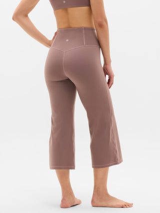 Pantalón Capri Acampanado Talle Alto