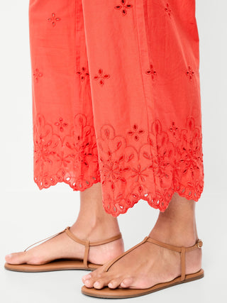 Pantalón ancho con corte de cintura alta.