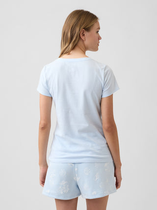 Camiseta con logo de Gap.