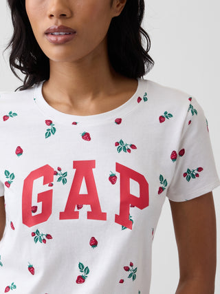 Camiseta con logo de Gap.