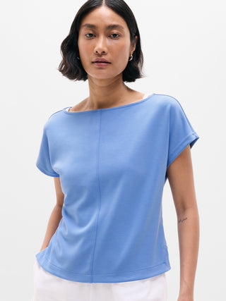 Camiseta Seasoft con cuello barco.