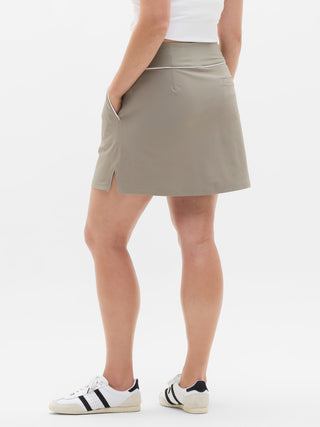 Falda pantalón de tiro alto de 17" Tee Time.