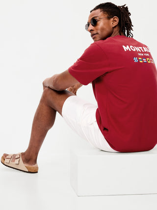 Camiseta holgada con gráfico pesado.