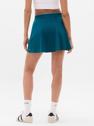 Falda pantalón Ace de 15,5" con punta acampanada.