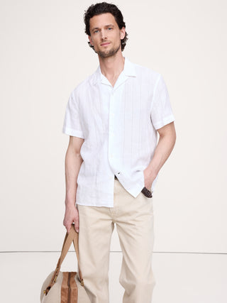 Camisa Resort de corte estándar de lino y algodón con ojales y rayas.