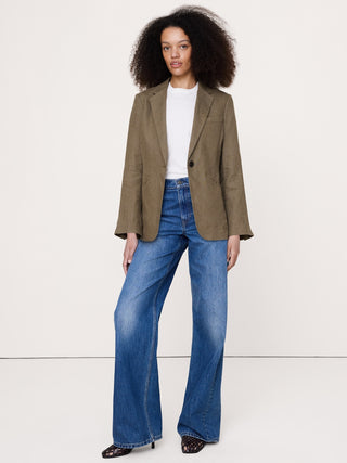 Blazer ajustado de lino.