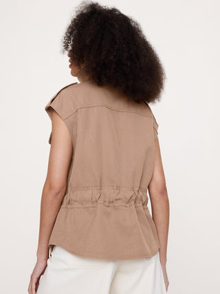 Chaleco utilitario TENCEL™ de algodón y lino.