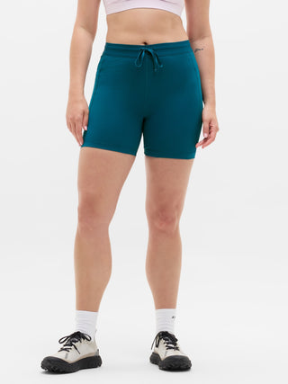 Pantalón corto Run Club de 5".