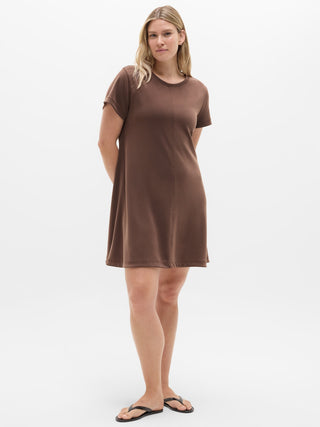 Vestido estilo camiseta Seasoft.