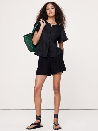 Linen Flutter-Sleeve Top.
