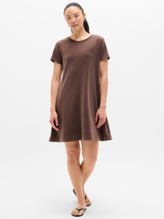 Vestido estilo camiseta Seasoft.