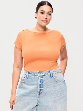 Camiseta Ajustada con Cuello Barco