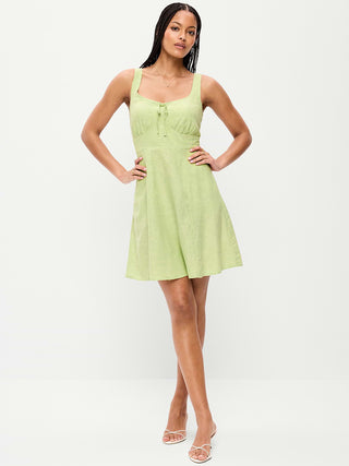 Wide-Strapped Sweetheart Neckline Dress