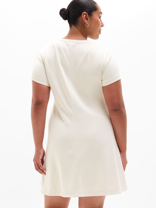 Vestido estilo camiseta Seasoft.
