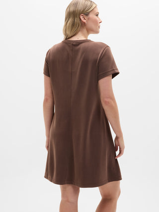 Vestido estilo camiseta Seasoft.