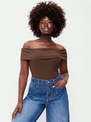 Off-The-Shoulder Fitted Top.