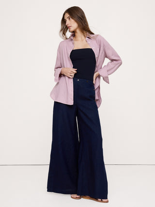 Pantalón marinero de lino con pernera ancha y talle alto.