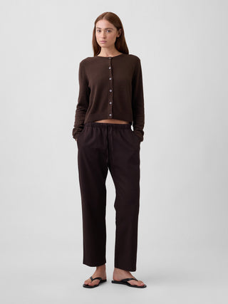 Mid Rise Easy Twill Pants.