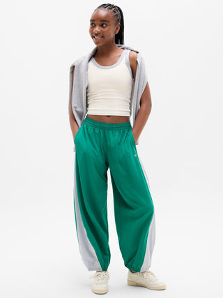 Athleta Girl Run Free Bubble Pant.
