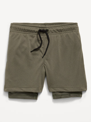 Shorts de rendimiento de malla 2 en 1 para niños.