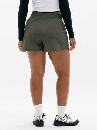 Short Deportivo con Cintura Elástica y Bolsillos